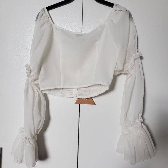 NWT Jaus- Seven Wonders Crop Top, Ruffle L/S - Picture 5 of 10